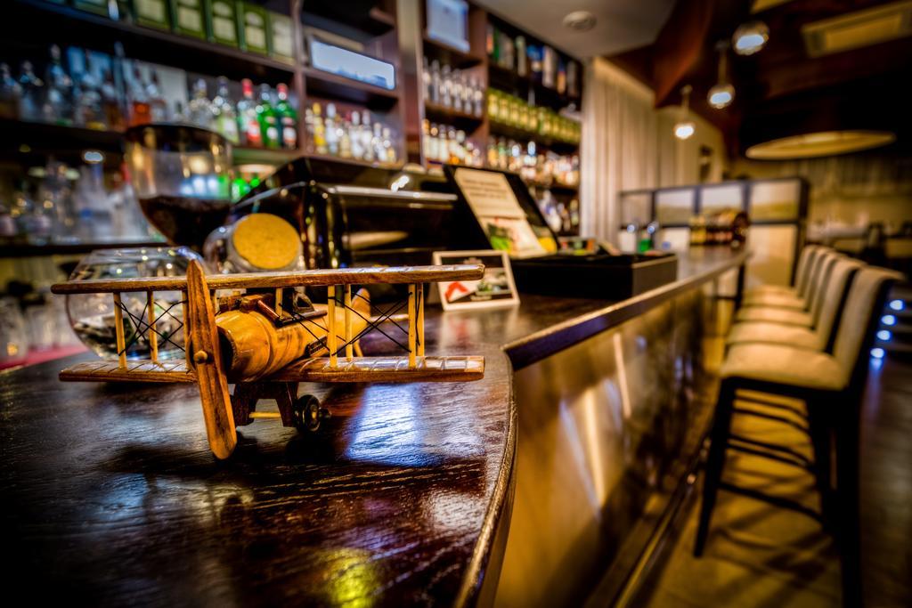 Aviator Hotel Restauracja & Spa Pabianice Exteriér fotografie