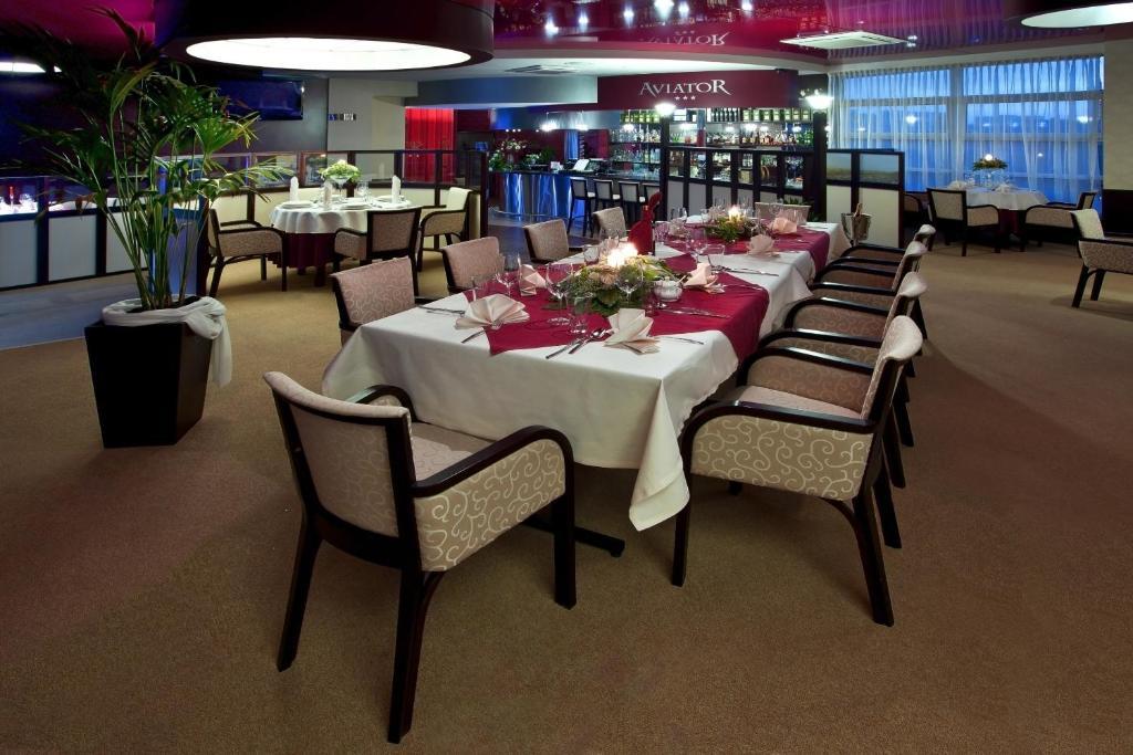 Aviator Hotel Restauracja & Spa Pabianice Exteriér fotografie