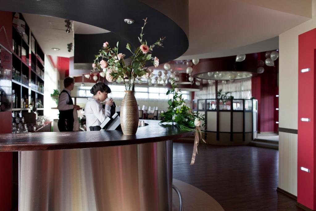 Aviator Hotel Restauracja & Spa Pabianice Exteriér fotografie